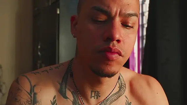 AlphaMasterXxx online show from 27, 3, 2026