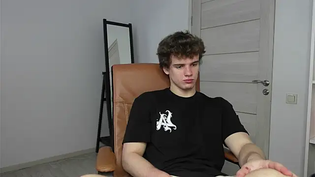 Snapshot of Ricky_Becko chatting on 8, 10, 2025 Ricky Becko online show from 8, 10, 2025