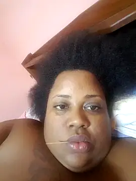Snapshot of Karamelsaus chatting on 1, 10, 2025 Karamelsaus online show from 1, 10, 2025