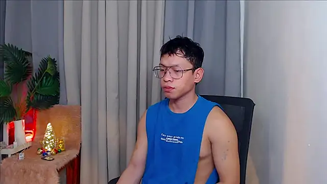 pinkcock froi2305 online show from 13, 10, 2025