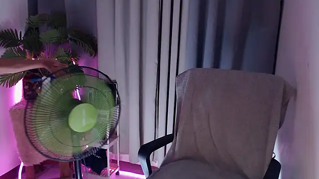 pinkcock froi2305 online show from 8, 1, 2026