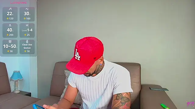Valentiinoss online show from 13, 7, 2026