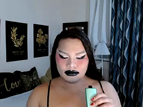 TSbrianaHugeCock online show from 18, 12, 2025