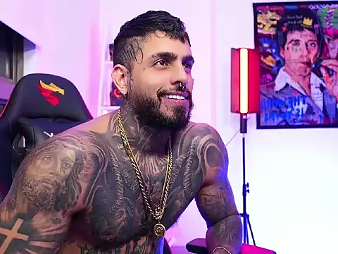 logan hugh8 online show from 14, 11, 2025