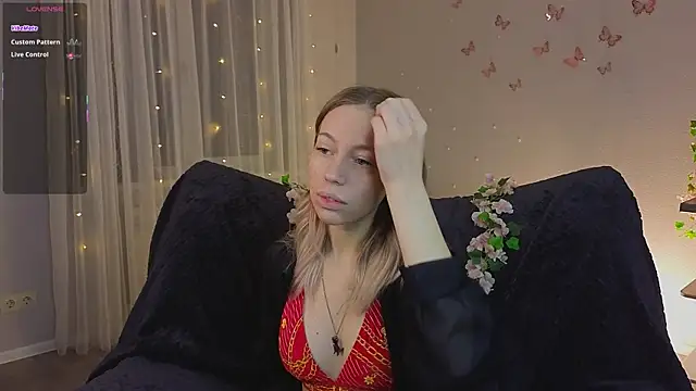 Snapshot of NyxaThorn chatting on 17, 1, 2026 NyxaThorn online show from 17, 1, 2026