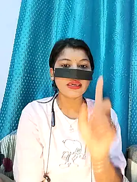 Snapshot of Horny_Ishika chatting on 18, 11, 2025 Horny Ishika online show from 18, 11, 2025