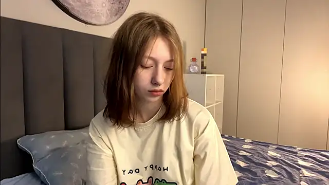 Snapshot of EllieDream chatting on 23, 9, 2025 EllieDream online show from 23, 9, 2025