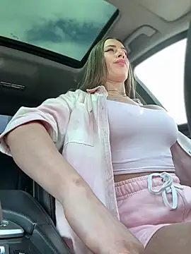  JessyRey  online show from 4, 6, 2026