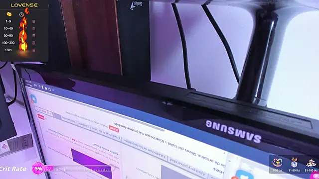 Snapshot of emyswett chatting on 5, 11, 2025 emyswett online show from 5, 11, 2025