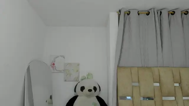 Snapshot of Zanahia2 chatting on 11, 9, 2025 Zanahia2 online show from 11, 9, 2025