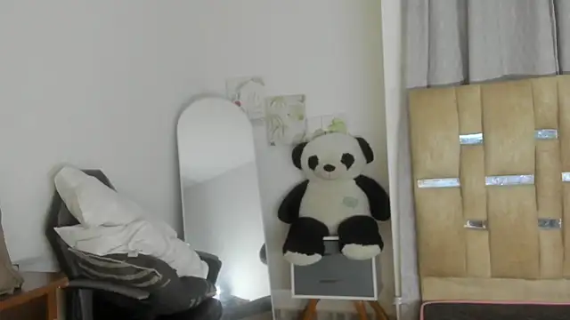 Snapshot of Zanahia2 chatting on 19, 9, 2025 Zanahia2 online show from 19, 9, 2025