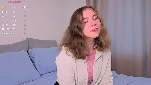 Snapshot of JoanMurphy chatting on 14, 9, 2025 JoanMurphy online show from 14, 9, 2025