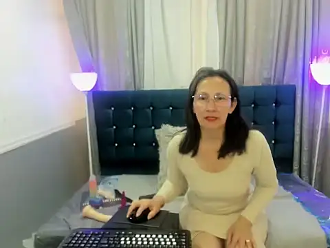 Snapshot of Oriana_Jhonson chatting on 18, 4, 2026 Oriana Jhonson online show from 18, 4, 2026