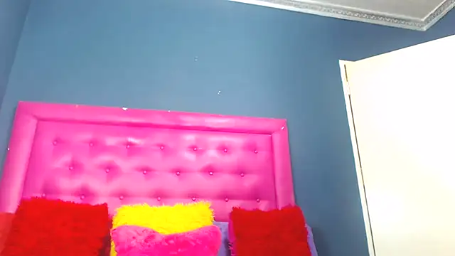 LoloQueen5 online show from 18, 2, 2026