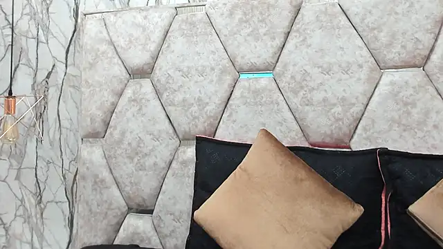 EXOTIC EBONY  online show from 12, 10, 2025