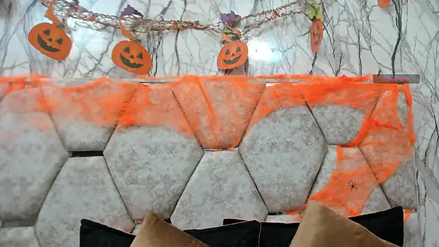 EXOTIC EBONY  online show from 19, 10, 2025