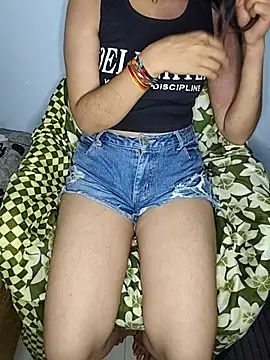 Snapshot of Laila_Pahadi chatting on 10, 9, 2025 Laila Pahadi online show from 10, 9, 2025