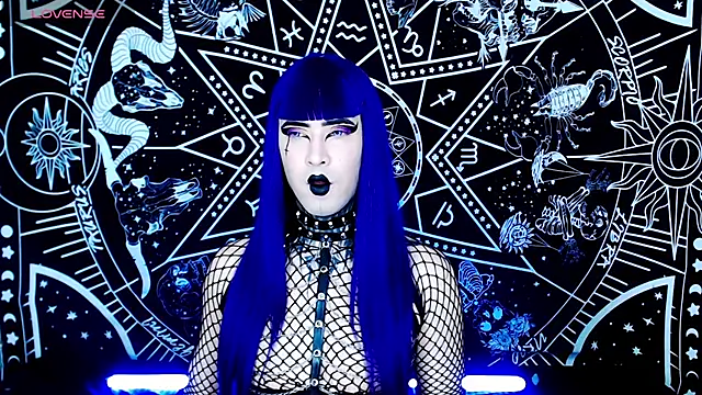 naomi satan online show from 30, 10, 2025