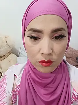 Snapshot of jamila_zair chatting on 22, 5, 2026 jamila zair online show from 22, 5, 2026