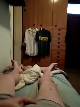 Snapshot of Empi19cm chatting on 16, 9, 2025 Empi19cm online show from 16, 9, 2025