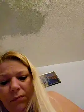 IvyPaige online show from 18, 9, 2025