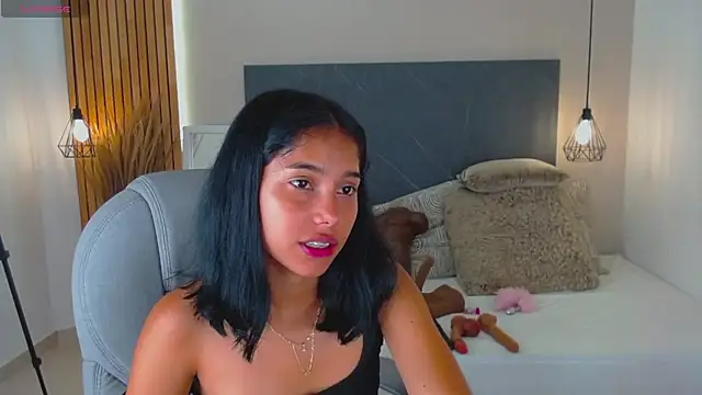 Milaa Star  online show from 27, 5, 2026