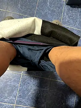 maialexte online show from 15, 12, 2025