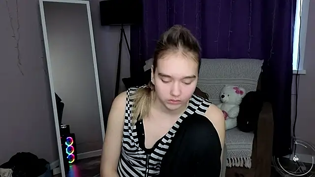 Vel1ka online show from 4, 3, 2026