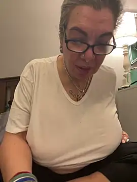 dieseldame1313 online show from 28, 1, 2025