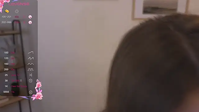 Bonnie Nunez online show from 15, 10, 2025