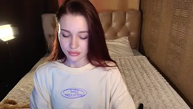 Snapshot of Aria_Mila chatting on 11, 6, 2026 Aria Mila online show from 11, 6, 2026