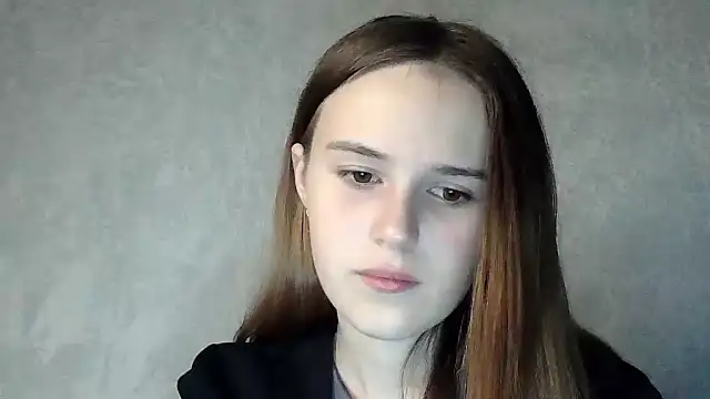Snapshot of SweetLoraa chatting on 19, 9, 2025 SweetLoraa online show from 19, 9, 2025