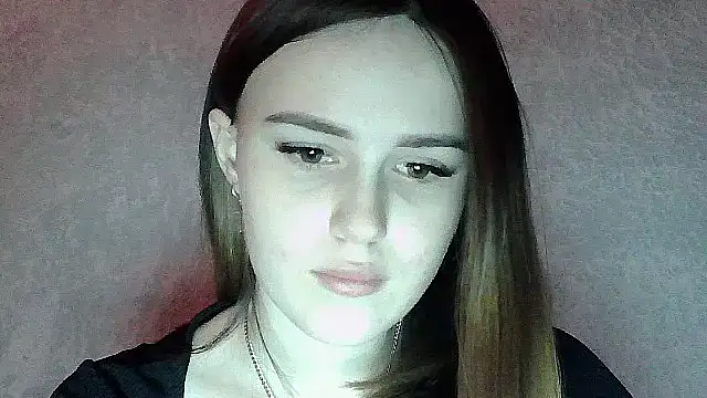 SweetLoraa online show from 19, 12, 2025