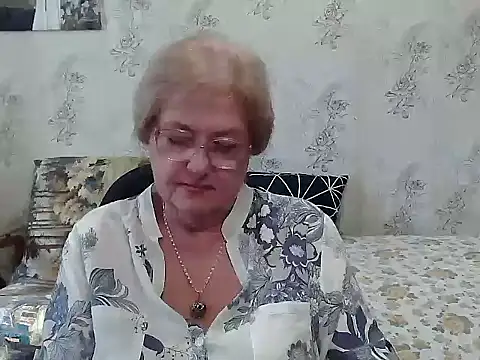 Snapshot of Renata62011 chatting on 5, 10, 2025 Renata62011 online show from 5, 10, 2025