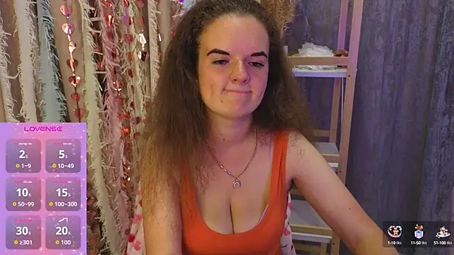 Snapshot of Luisa_Rosee chatting on 13, 9, 2025 Luisa Rosee online show from 13, 9, 2025