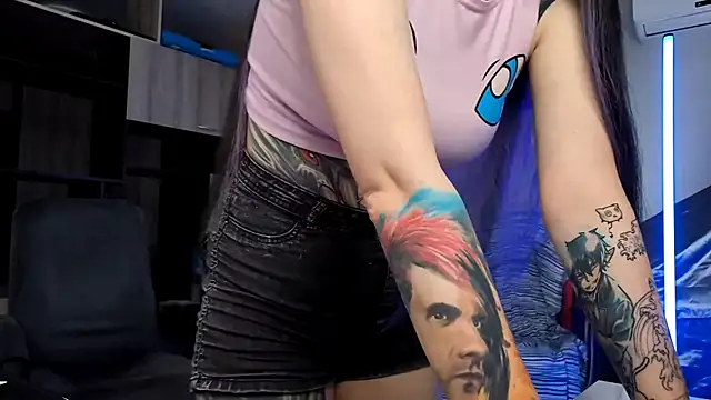 HighelikeGirl online show from 25, 9, 2025