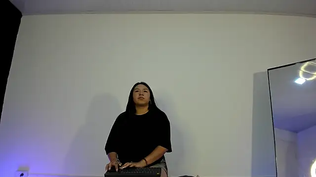 BellaRoux1 online show from 20, 9, 2025