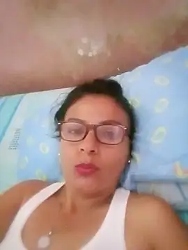 Snapshot of chocoluze chatting on 8, 7, 2026 chocoluze online show from 8, 7, 2026