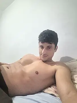 Caiostripchat online show from 7, 7, 2026