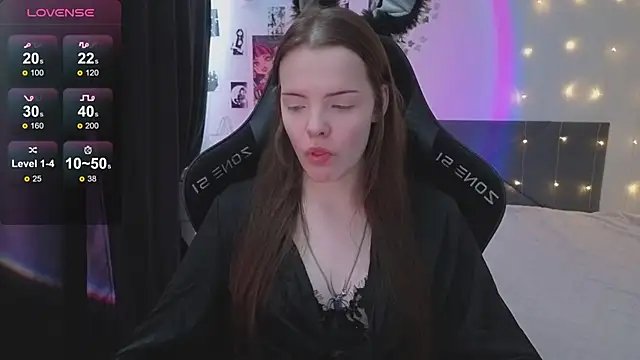 Luna Navy online show from 28, 2, 2026