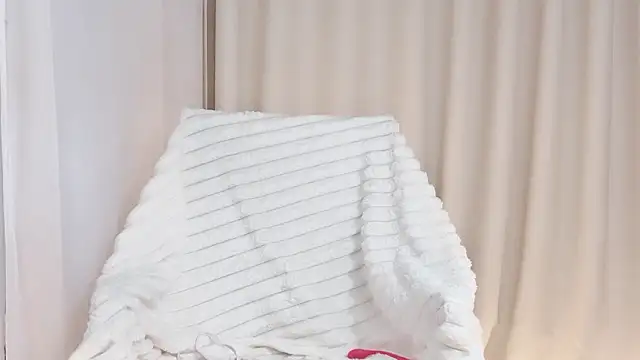 Vessi-babe online show from 20, 12, 2025