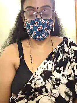 Snapshot of sweet-lotus chatting on 19, 12, 2025 sweet-lotus online show from 19, 12, 2025