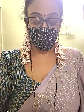 Snapshot of sweet-lotus chatting on 6, 1, 2026 sweet-lotus online show from 6, 1, 2026