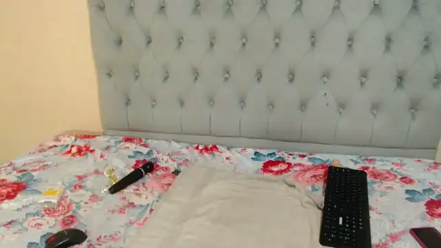 Babysex32 online show from 12, 2, 2026