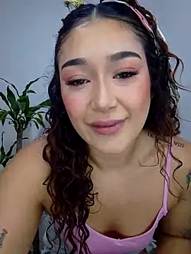 LilithAmber11 online show from 20, 9, 2025