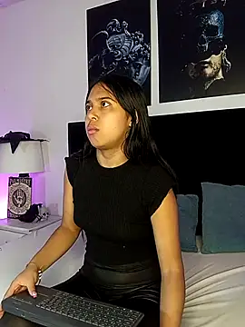 VioletaBliss1 online show from 25, 10, 2025