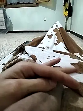 Snapshot of niiyak_dz_2000 chatting on 9, 9, 2025 niiyak dz 2000 online show from 9, 9, 2025