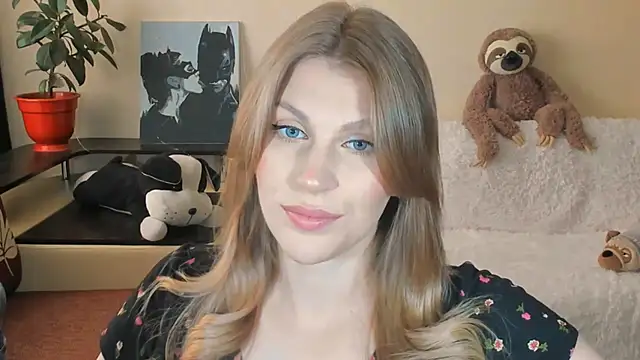 Snapshot of JuliaMuuun chatting on 11, 9, 2025 JuliaMuuun online show from 11, 9, 2025