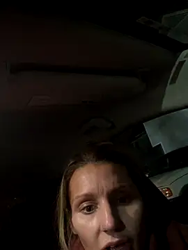 Snapshot of BaddieBossXX2 chatting on 2, 12, 2025 BaddieBossXX2 online show from 2, 12, 2025