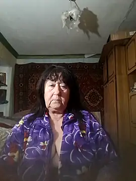 Snapshot of CrystalLime6411 chatting on 26, 9, 2025 CrystalLime6411 online show from 26, 9, 2025